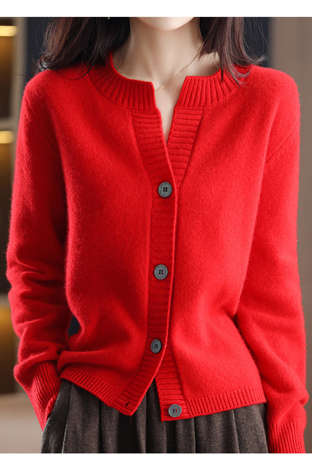 Women Cozy Button Closure Round Neck Solid Pattern Restful Long Sleeve Warm Winter Cardigan