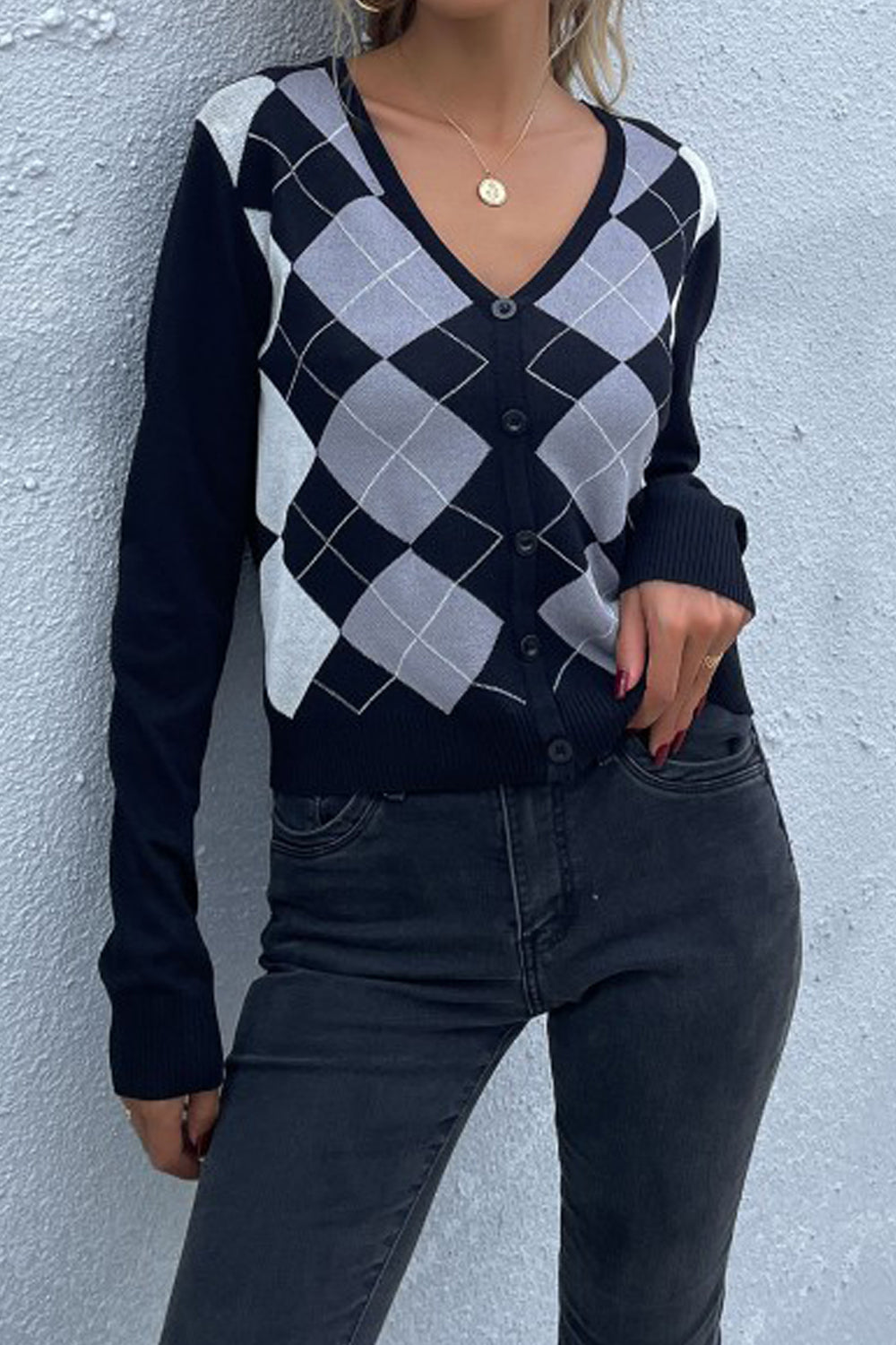 Women Fantastic Plaid Pattern V-Neck Long Sleeve Exciting Warm Winter Cardigan