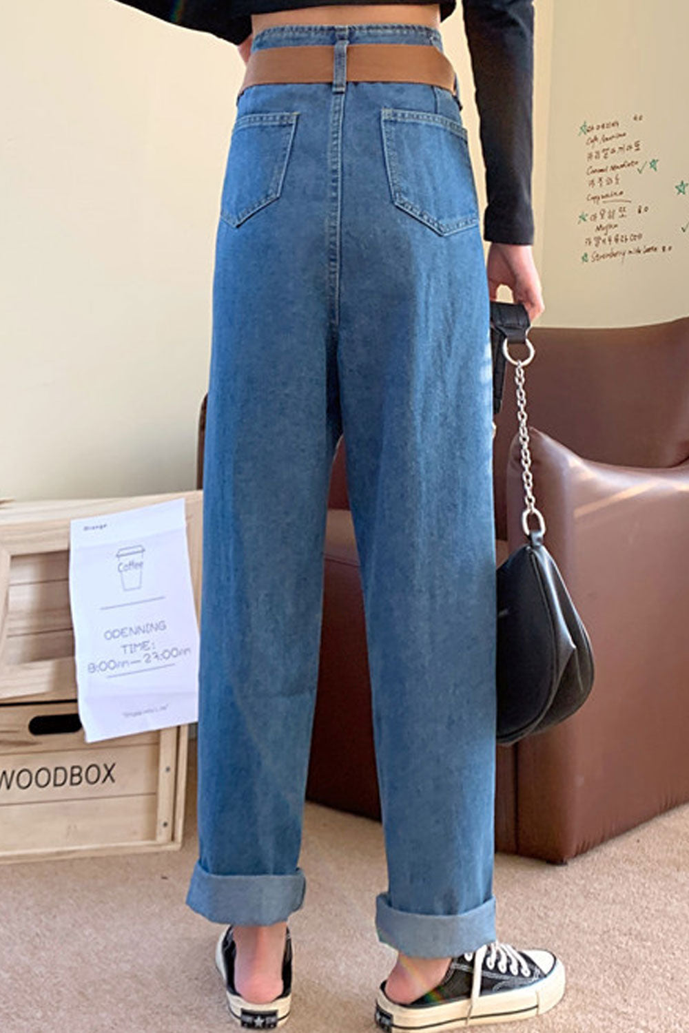 Women Sophisticated Solid Colored Relaxed Fit Belt High-Waist Thin & Comfortable Denim Jeans