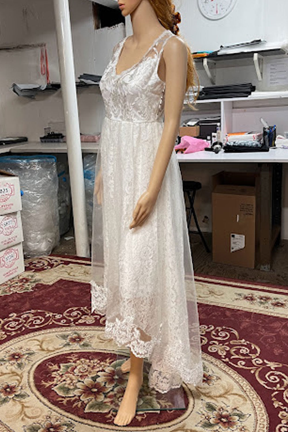 Women Attractive Lace Patterned Illusion Style V-Neck Sleeveless Mid Length A-Line Dress