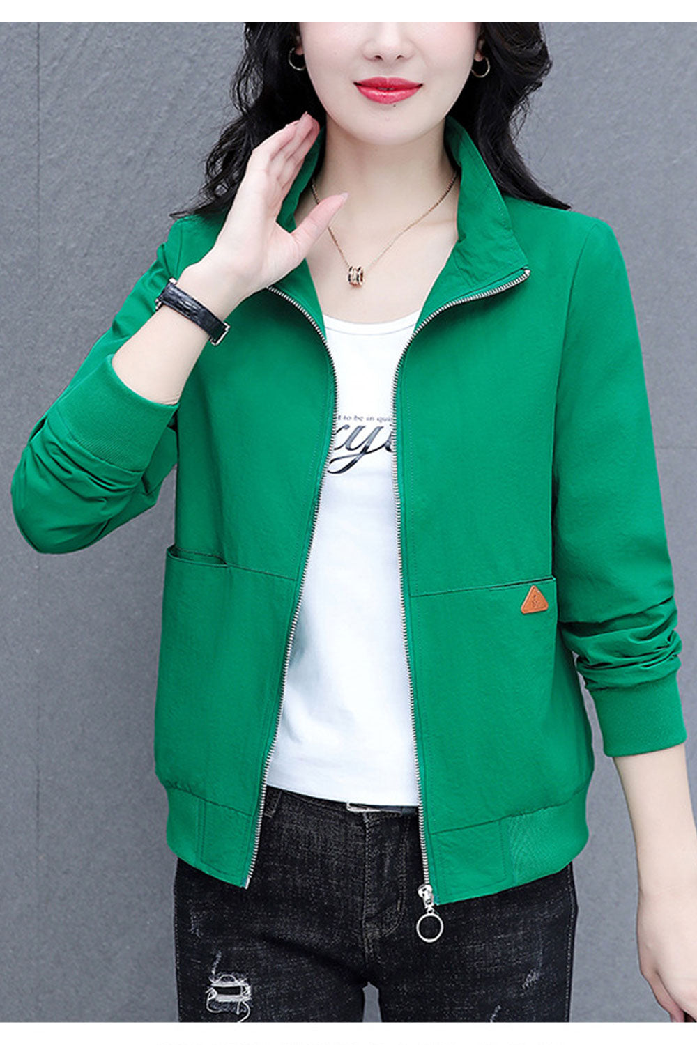 Women Outstanding Stand Collar Neck Patch Pocket & Ribbed Cuff Decent Winter Casual Jacket