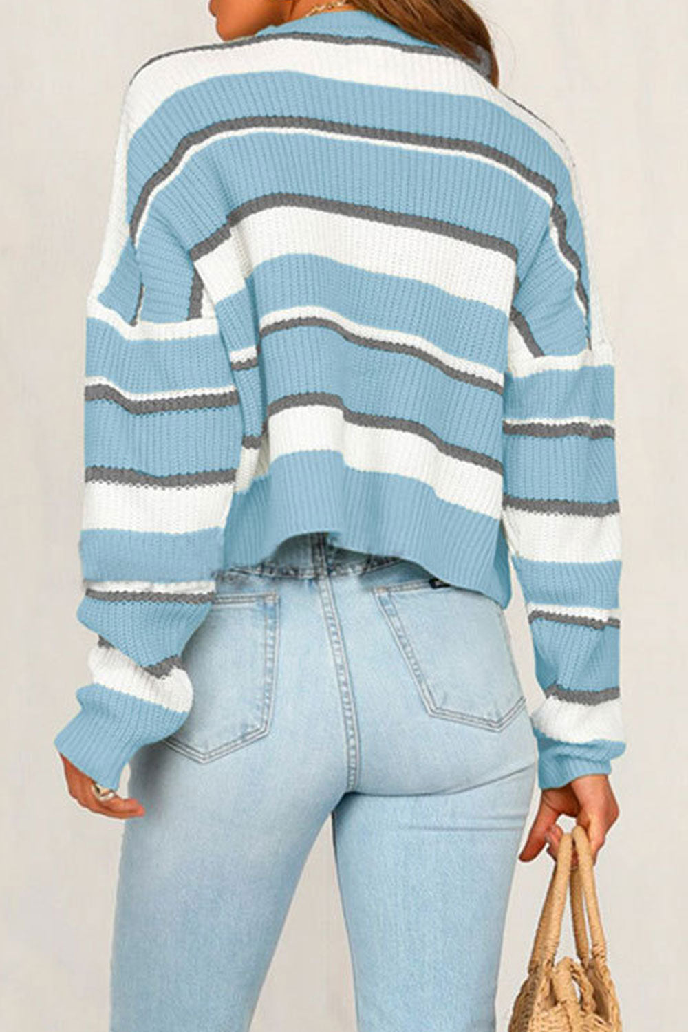 Women Awesome Stripe Pattern Loose Sleeves Round Neck Knitted Warm Winter Sweater
