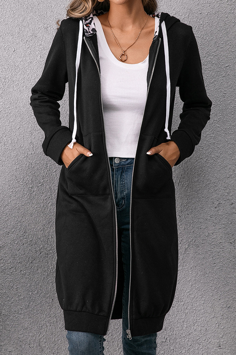 Women Attractive Mid Length Front Zip Closure Comfy Kangaroo Pockets Solid Colored Winter Hoodie