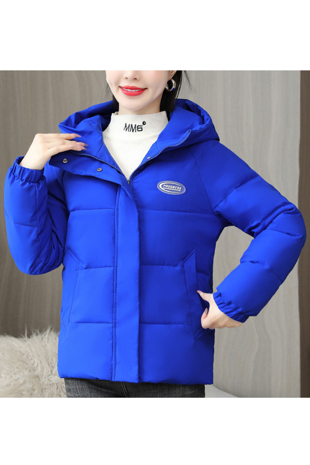Women Solid Pattern Adjustable Cuff Zipper Closure Comfy Hood Winter Padded Jacket