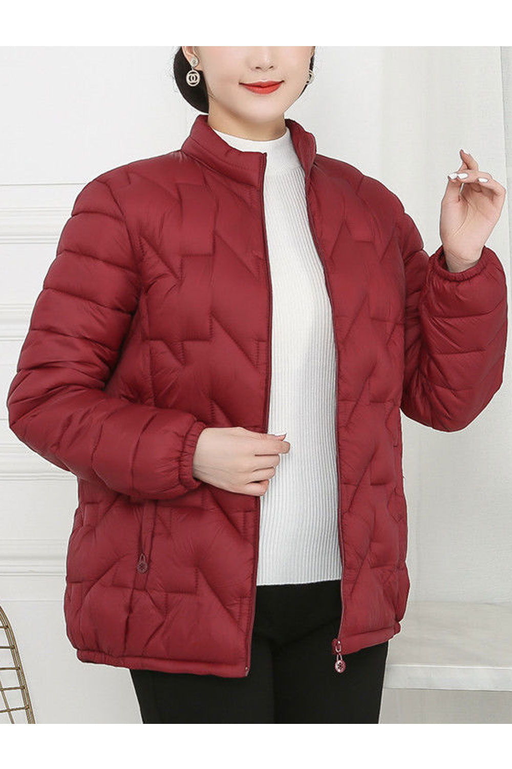 Women Enthralling Stand Collar Neck Stretchable Cuff Side Pockets & Front Zip Fastener Warm Winter Padded Jacket