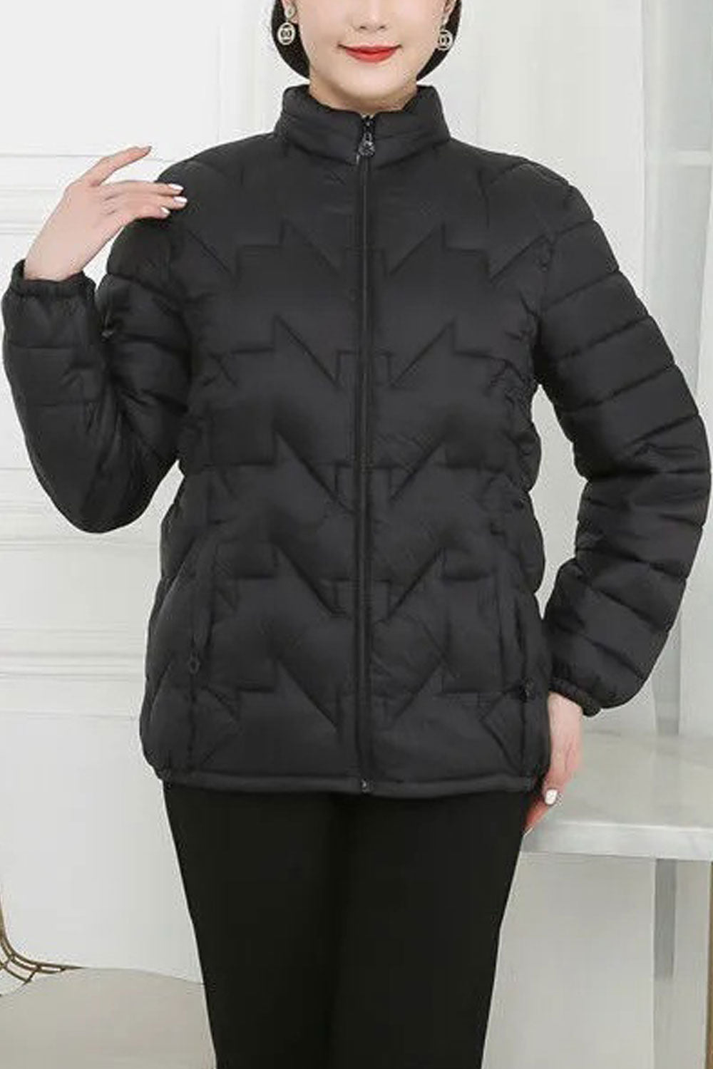 Women Enthralling Stand Collar Neck Stretchable Cuff Side Pockets & Front Zip Fastener Warm Winter Padded Jacket