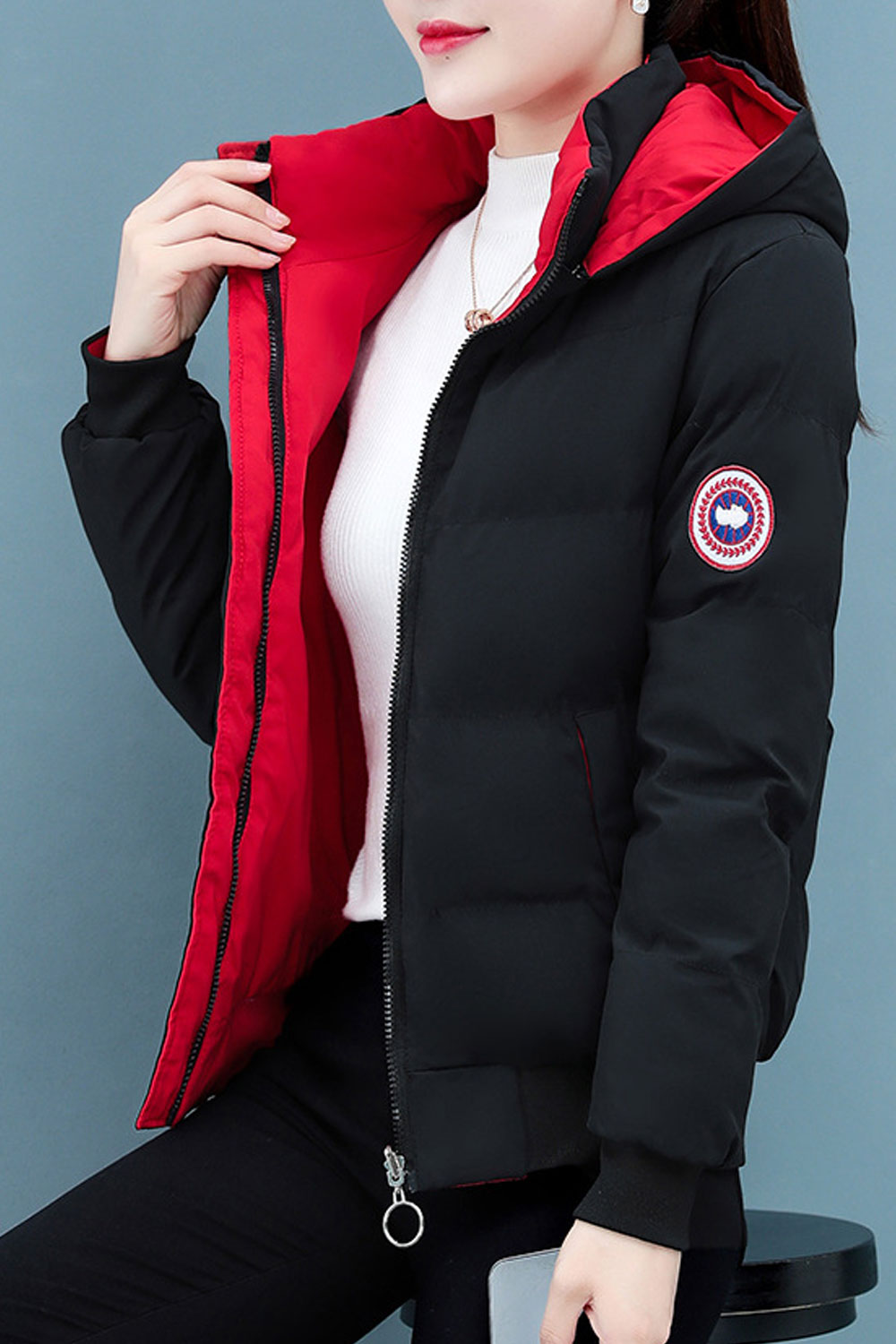 Women Attractive Double Sided Hooded Neck Knitted Ribbed Cuff & Hem Side Zippered Pocket Thick Winter Padded Jacket