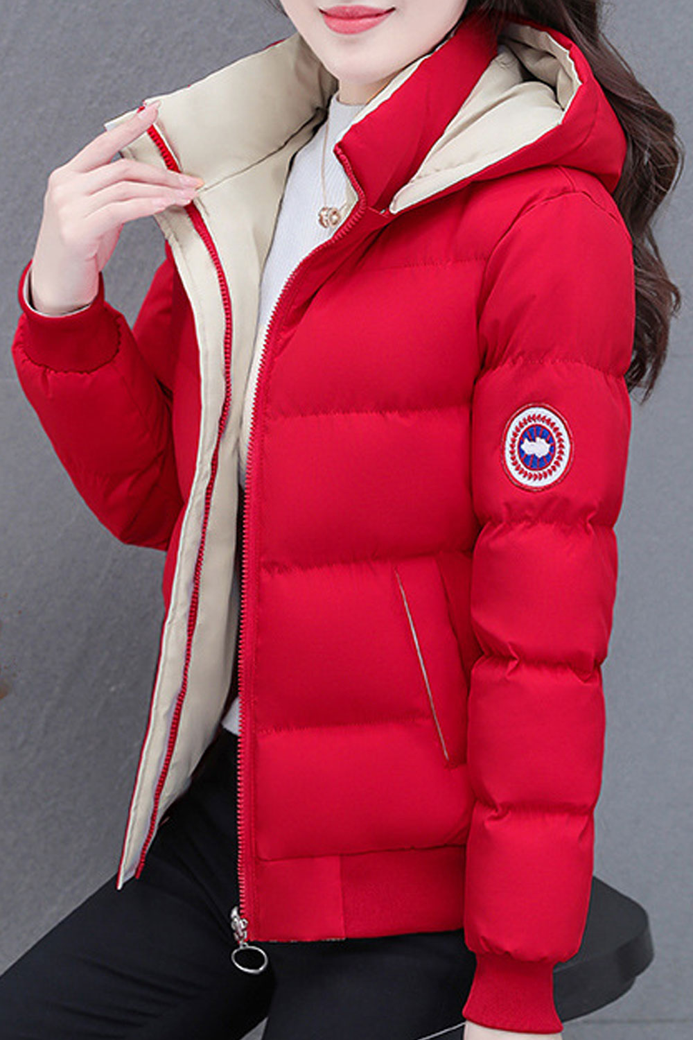 Women Attractive Double Sided Hooded Neck Knitted Ribbed Cuff & Hem Side Zippered Pocket Thick Winter Padded Jacket