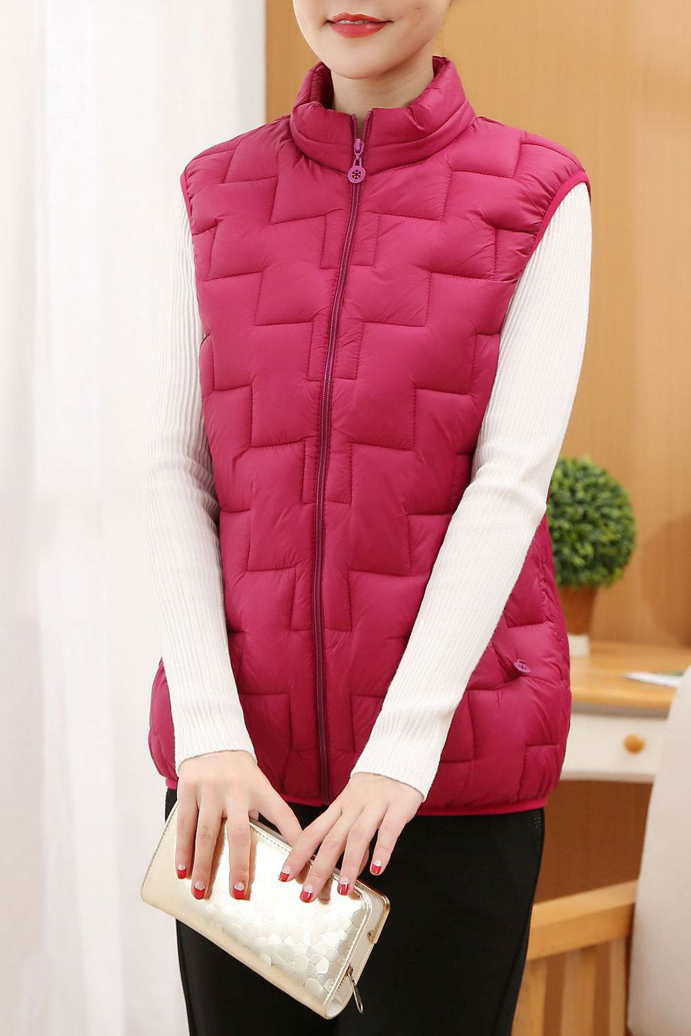 Women Enthralling Stand Collar Sleevesless Slash Pocket Weaving Baffle Style Soft Winter Padded Jacket