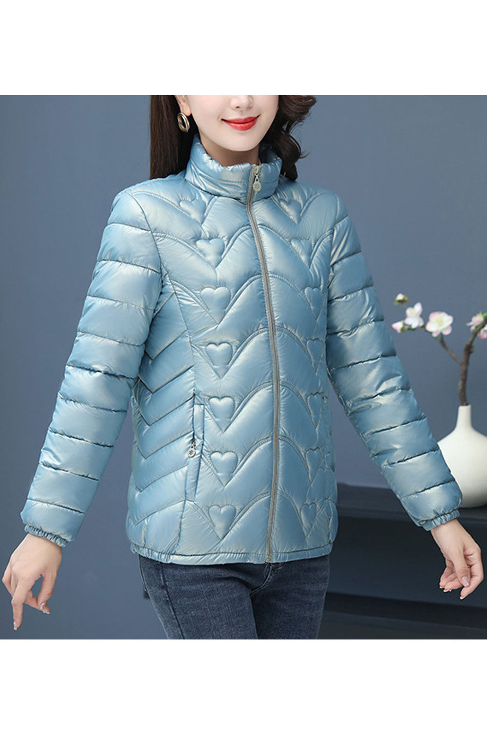 Women Decent Stand Up Collar Neck Stretchable Cuff Slash Pocket & Front Zip Closure Body Fit Warm Winter Padded Jacket