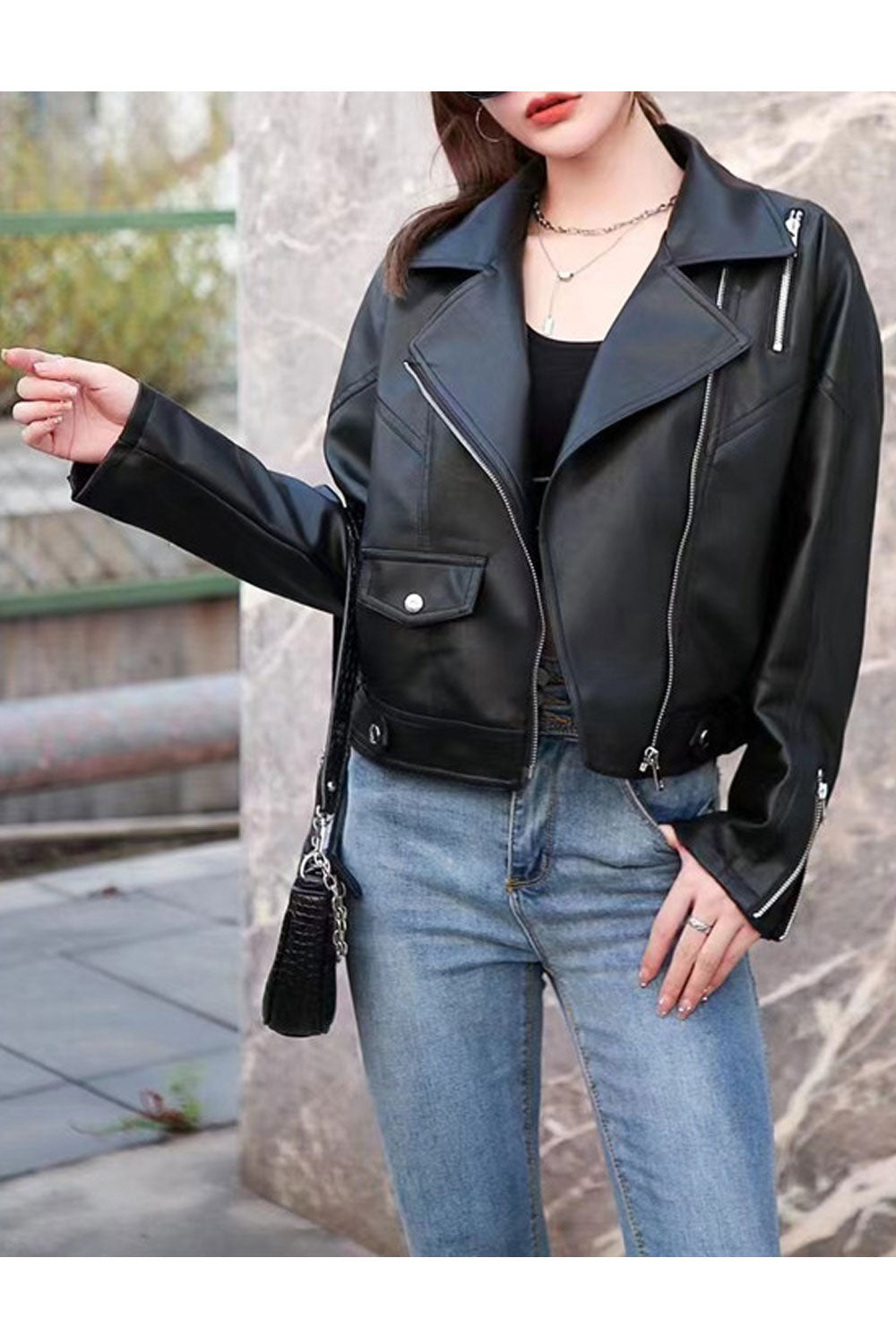 Women Solid Pattern Elegant Collar Neck Zip Style Sleeve Winter Fashionic Leather Jacket