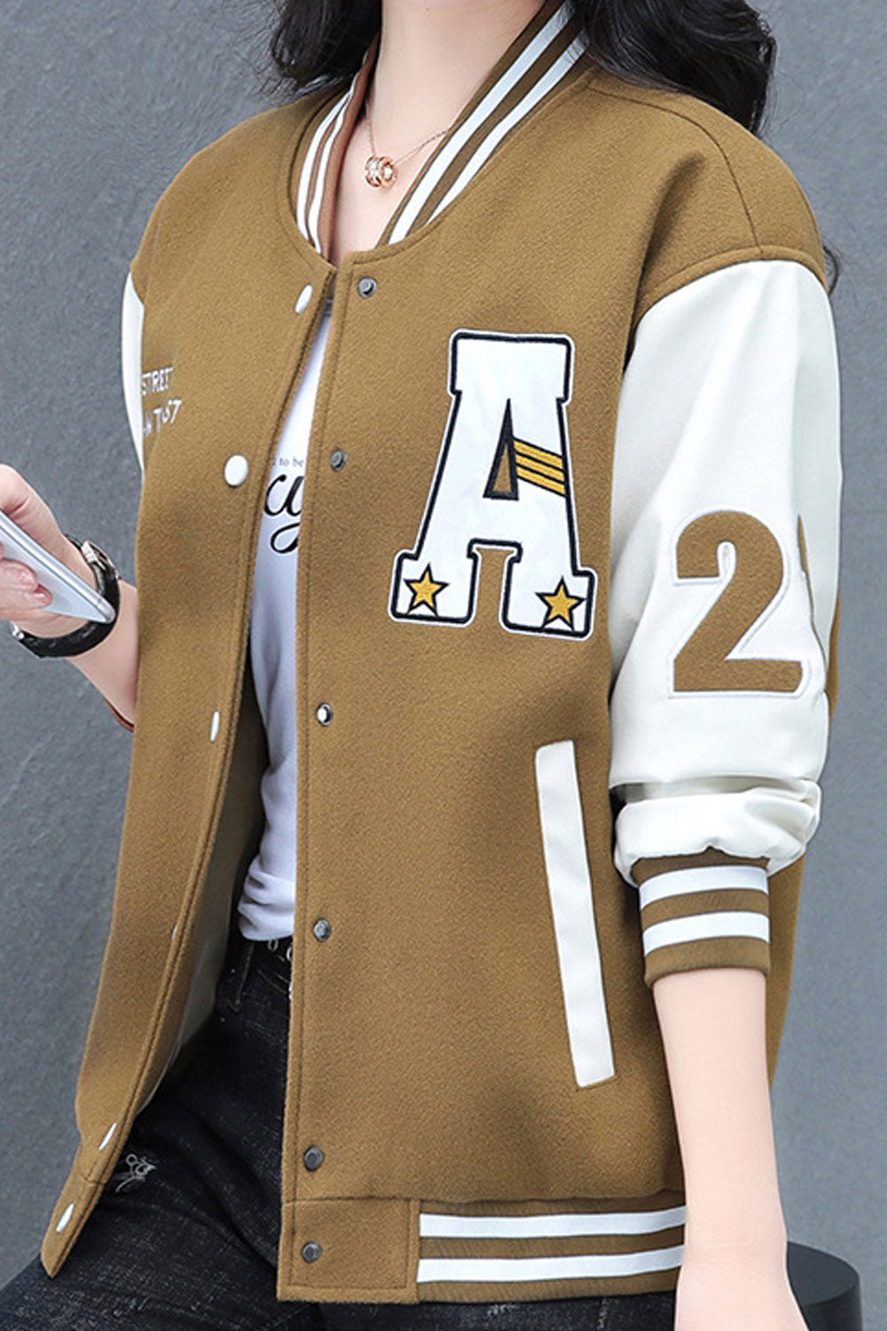 Women Stylish Letter Patterned Strip Knitted Stand Collar Ribbed Cuff & Hem Contrast Slash Pockets Easy Buttoned Fastener Snug W