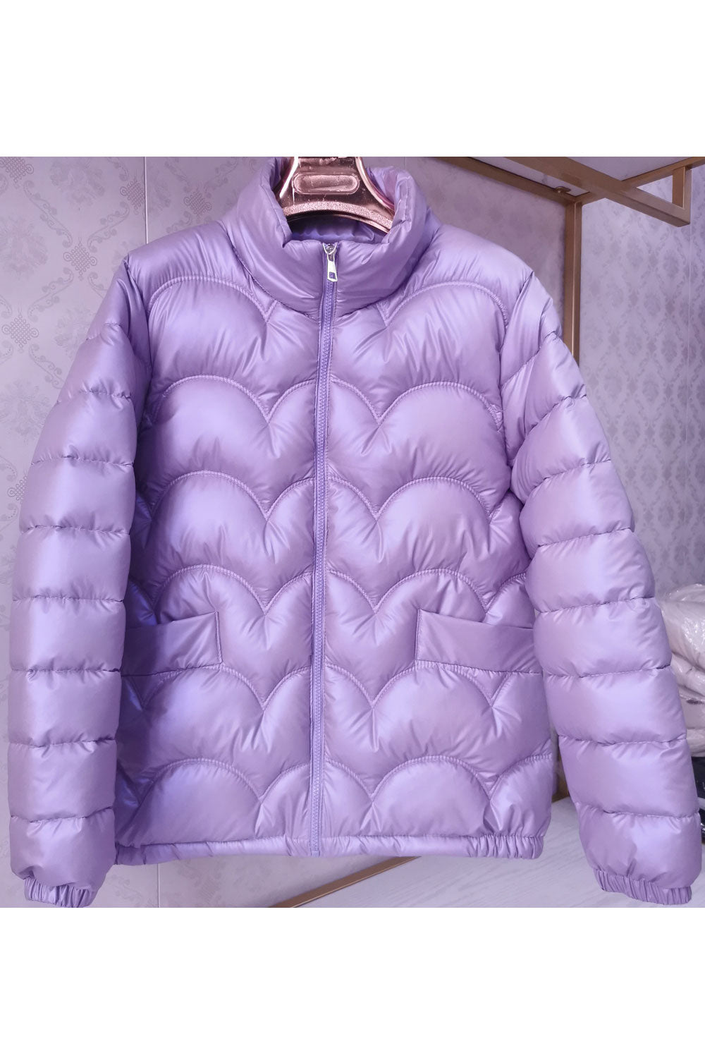 Women Fascinating Stand Collar Neck Stretchable Cuff Patch pocket & Front Zip Closure Slim Calm Winter Padded Jacket