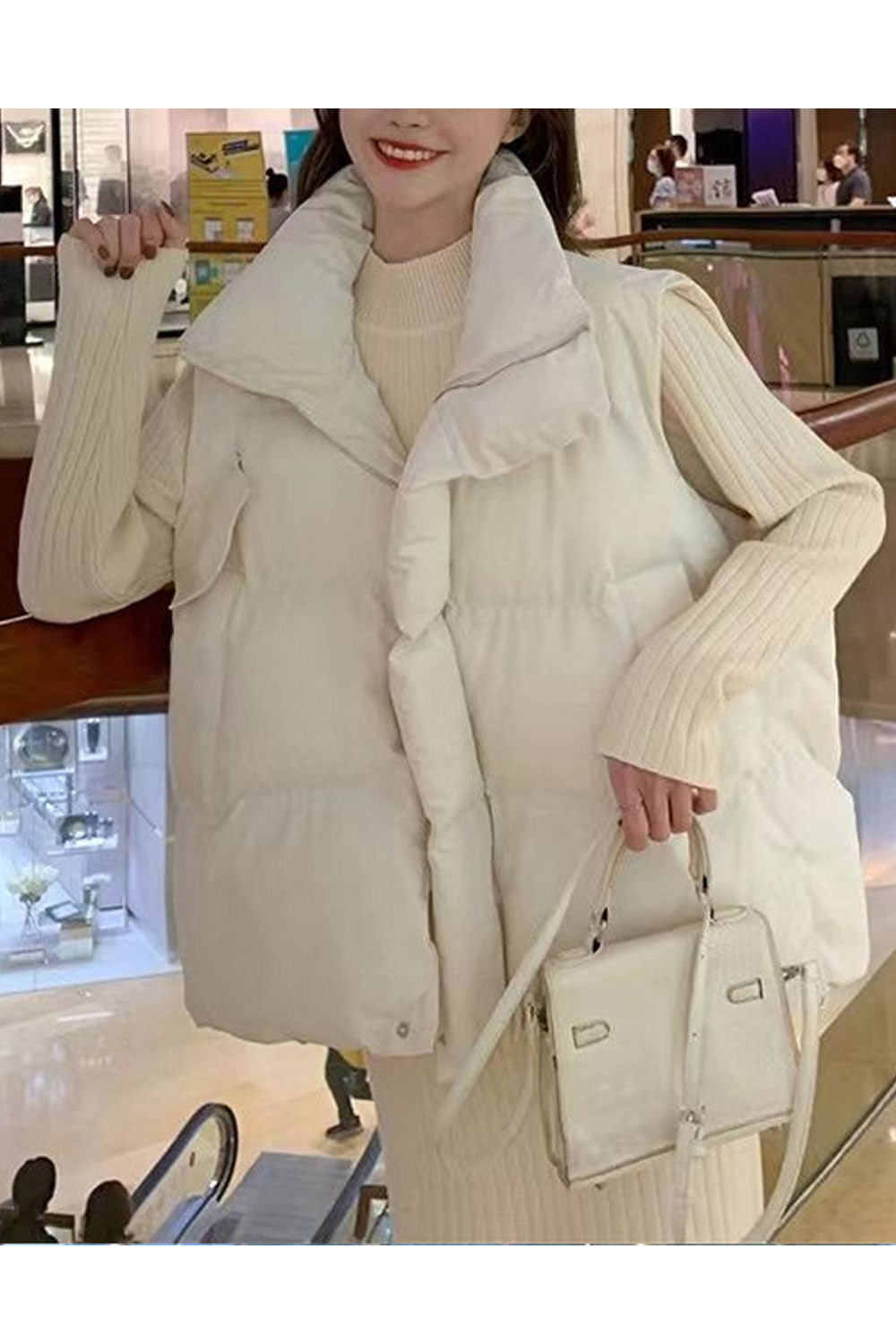 Women One Sided Bust Stylish Pocket Solid Pattern Padded Vest