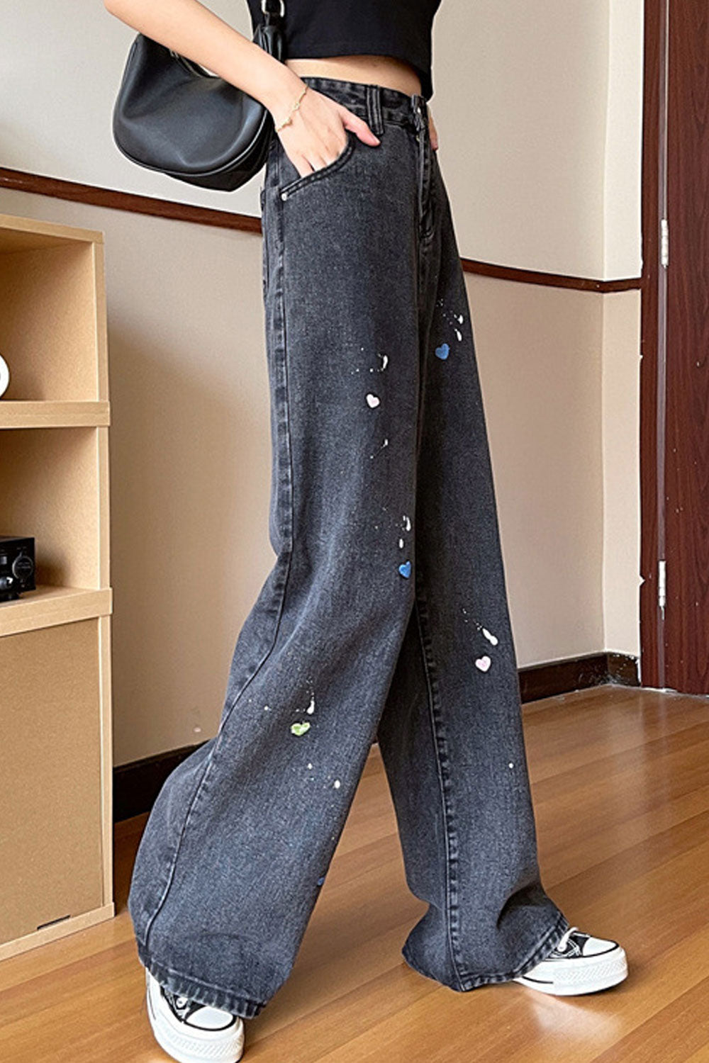 Women Relaxed Fit Button High-Waist Pockets Styled Wide-Legs Fashion Straight Denim Jeans