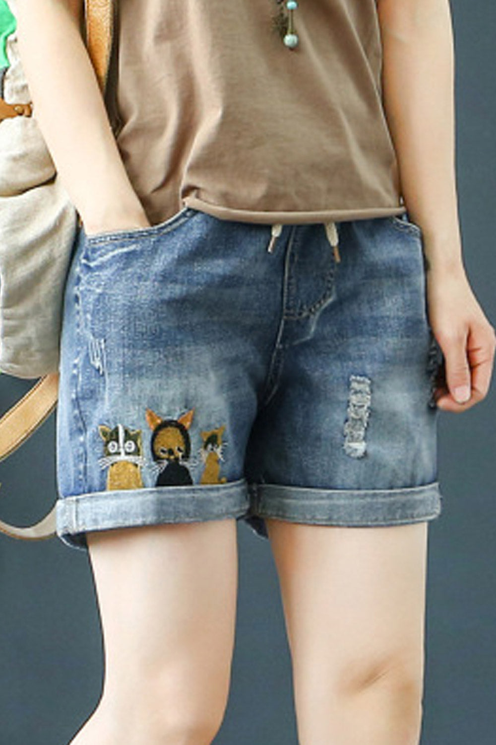 Women Side Pocket Beautiful Embroidered Pattern Denim Short