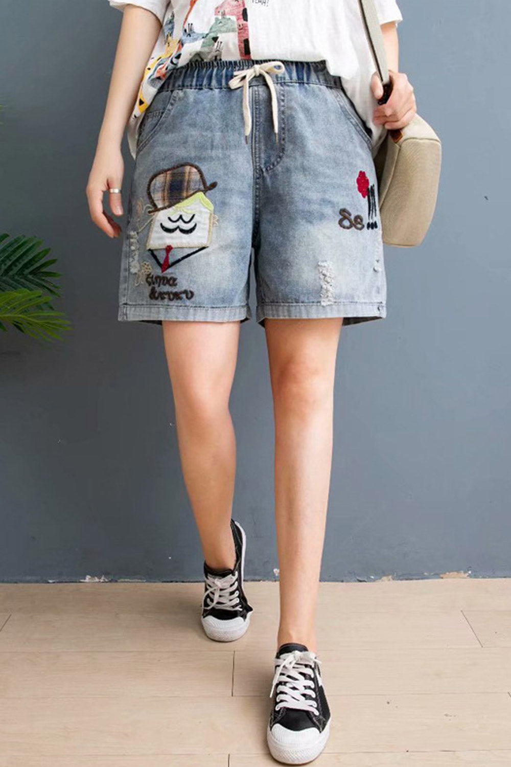 Women Cartoon Embroidered Breathable Loose Comfy Drawstring Denim Short