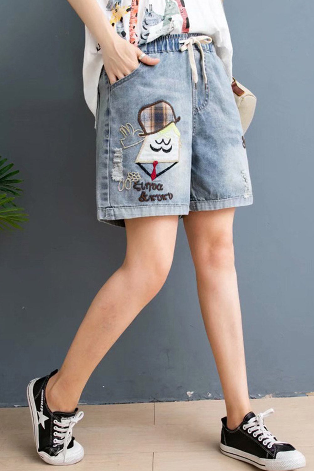 Women Cartoon Embroidered Breathable Loose Comfy Drawstring Denim Short