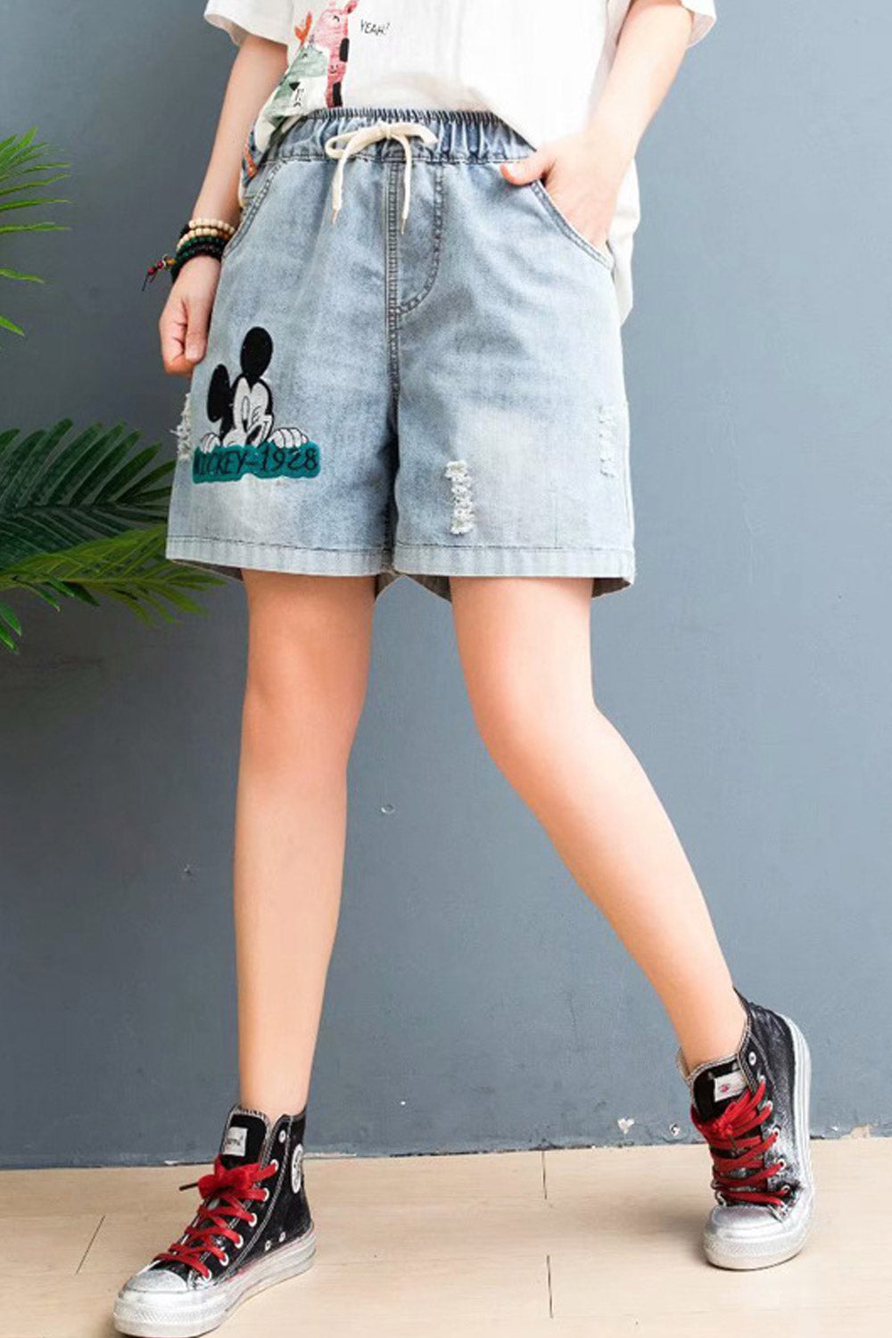 Women Side Pockets Loose Summer Season Casual Denim Short