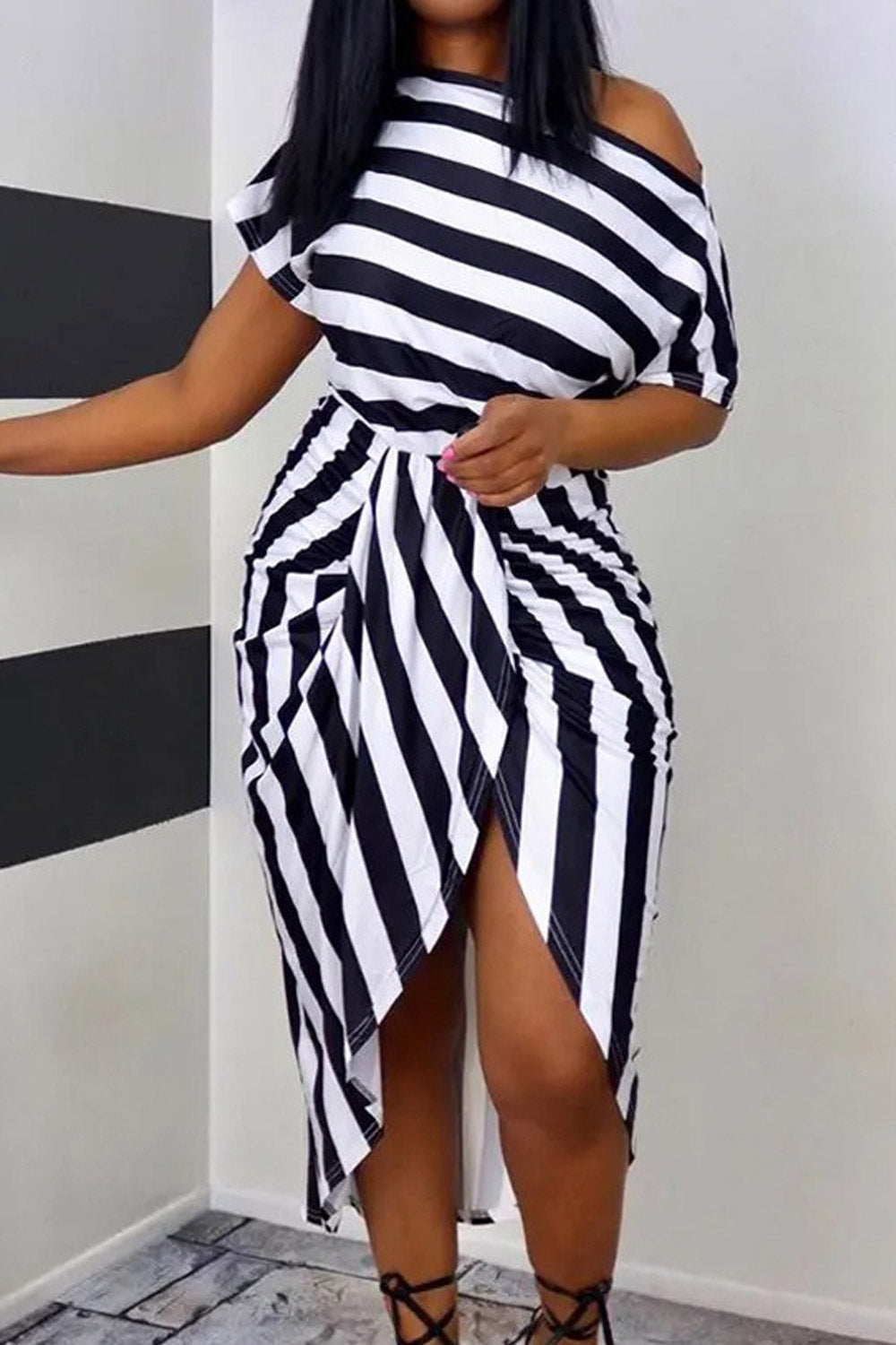 Women Off Shoulder Short Sleeve Diagonal collar Striped Print Summer Dress