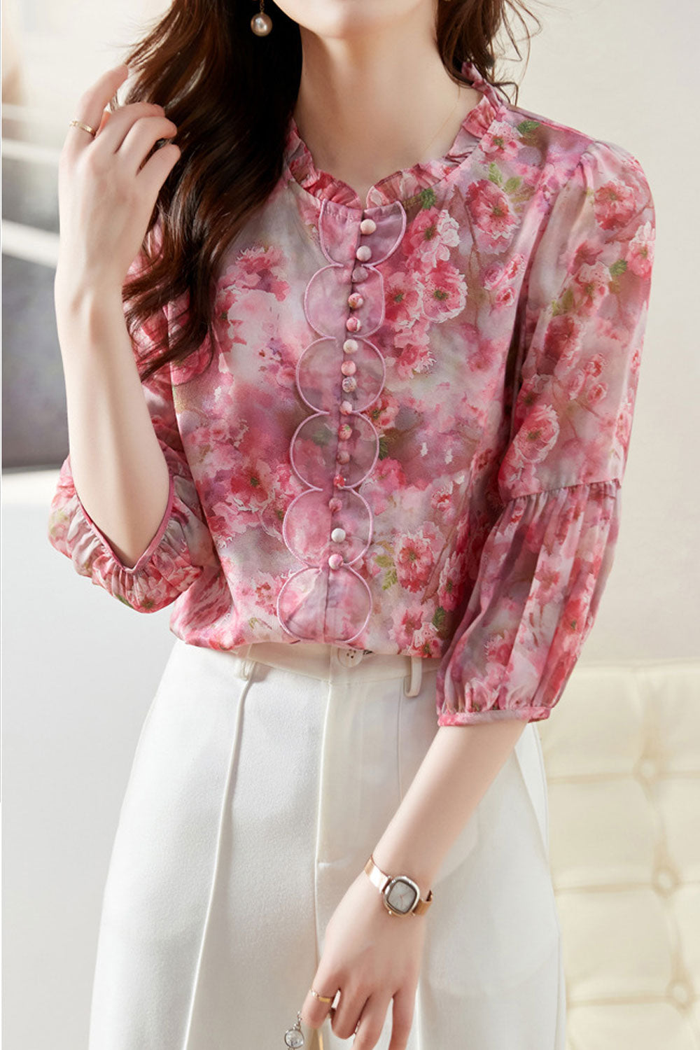 Women New Fashion Beautiful Stand-up Collar Three Quarter Sleeves Lace+Button+Stitching+ Floral Printing+Embroidery Comfortable