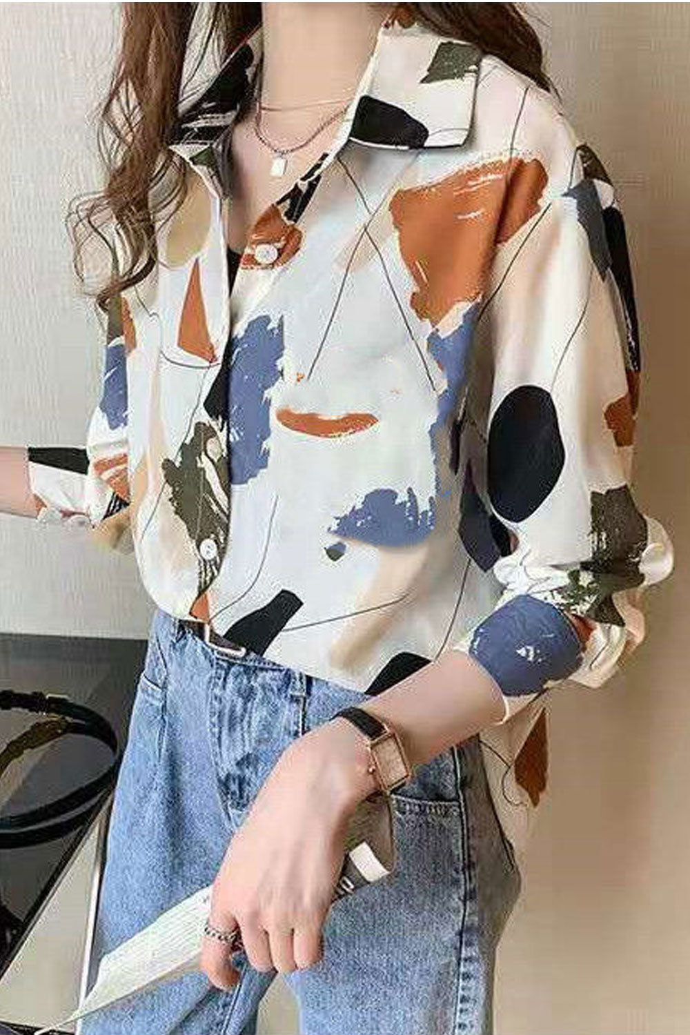 Women New Fashion Beautiful Collar Neck Long Sleeved Printed Temperament Commuting Style Summer Casual Loose Chiffon Shirt