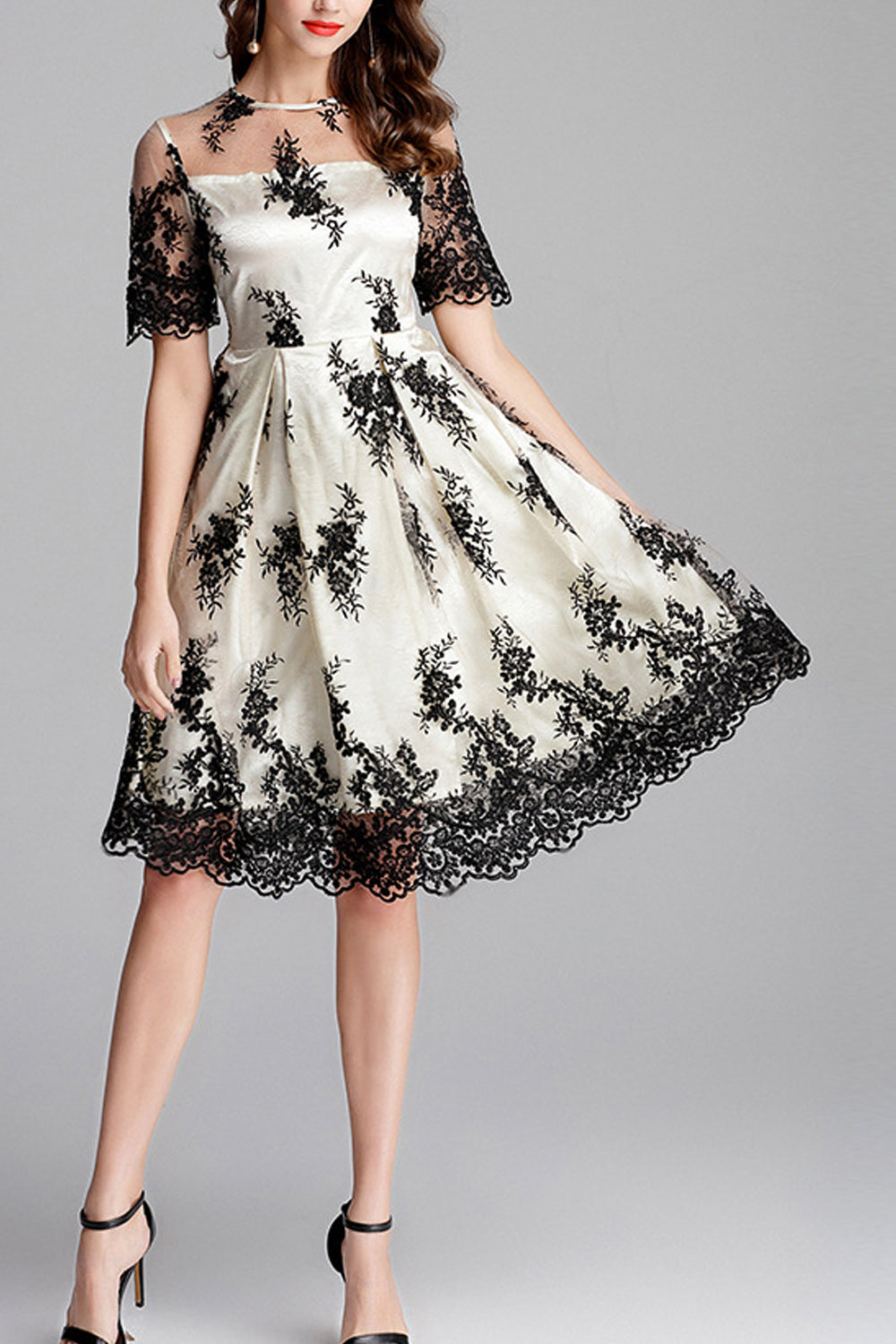 Women Beautiful Lace Flower Short Sleeve Summer Party Dress