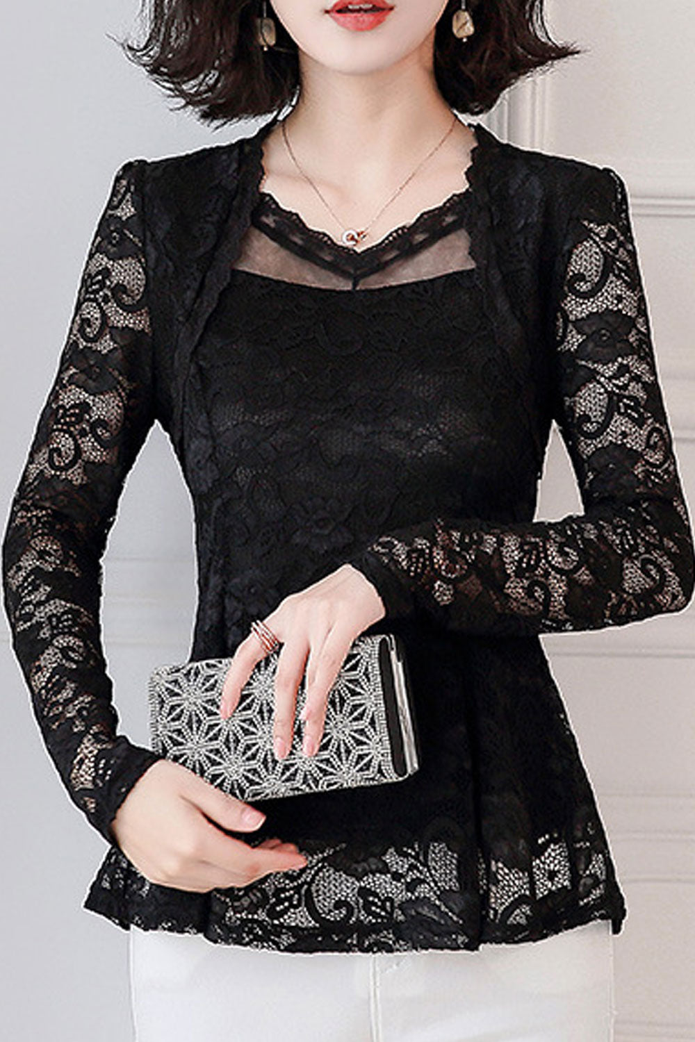 Women Relax Fit Straped Shoulder V-Neck Trendy Printed Pattern Comfortable Pullover Casual Top