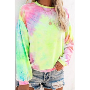 women round neck and long sleeves sweatshirt