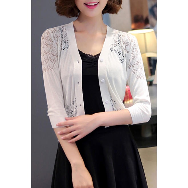 Women  v-neck and 3/4 sleeves with lace decoration cardigan