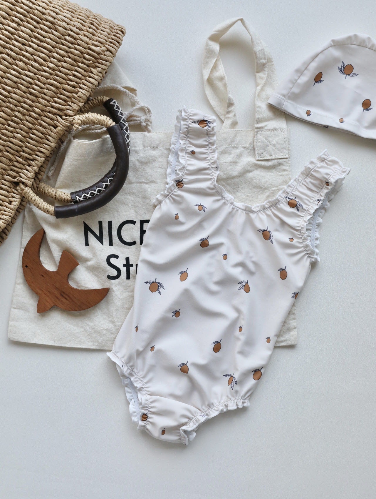 Girls' One-Piece Swimsuit (5)