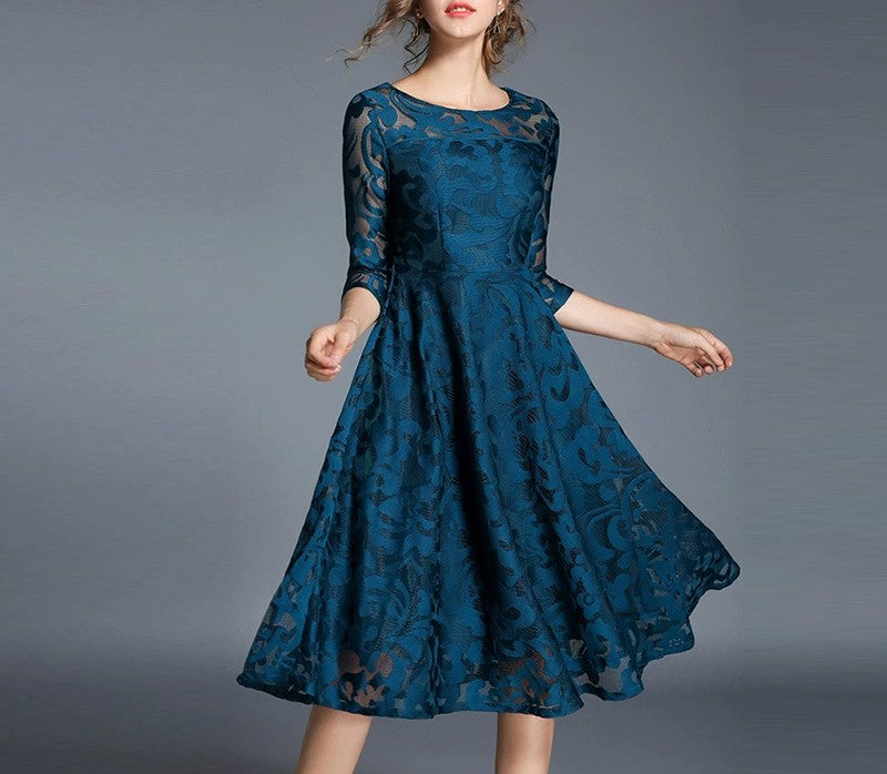 Women Lace Scoop Neck A-Line Fashion Dress