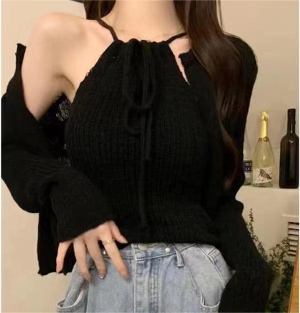 Women's Knit Top