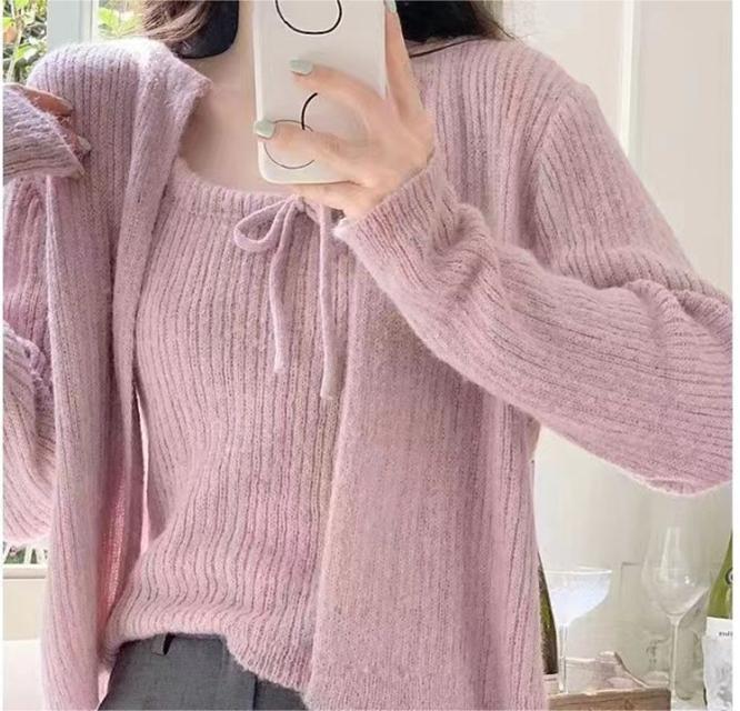 Women's Knit Top