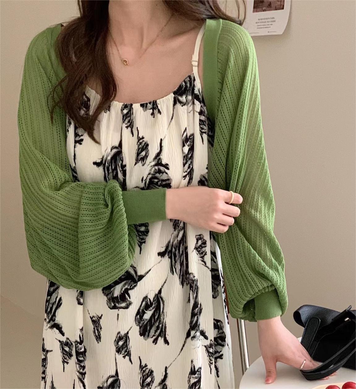 Women's Short-Sleeve Knit Top (4)