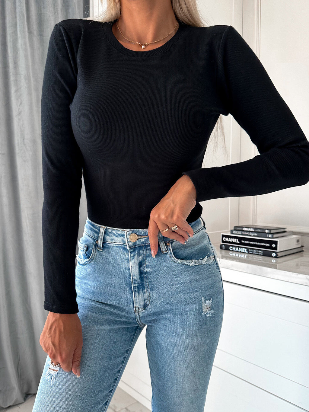 Women's Long-Sleeve Short-Sleeve Top (3)