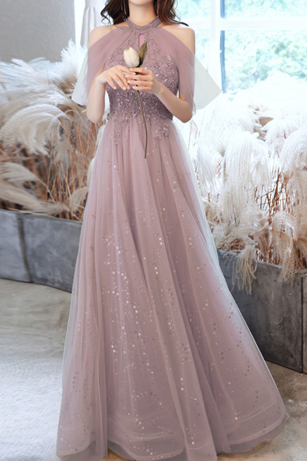 Elegant Champagne Evening Dress – 2025 Spring Banquet Collection | Sophisticated Bridesmaid & Host Gown