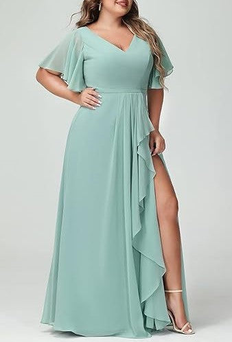 Plus Size Elegant Evening Dress for Women – Slimming V-Neck Chiffon Gown with Waist Coverage & Slit – Bridesmaid, Wedding, Banqu
