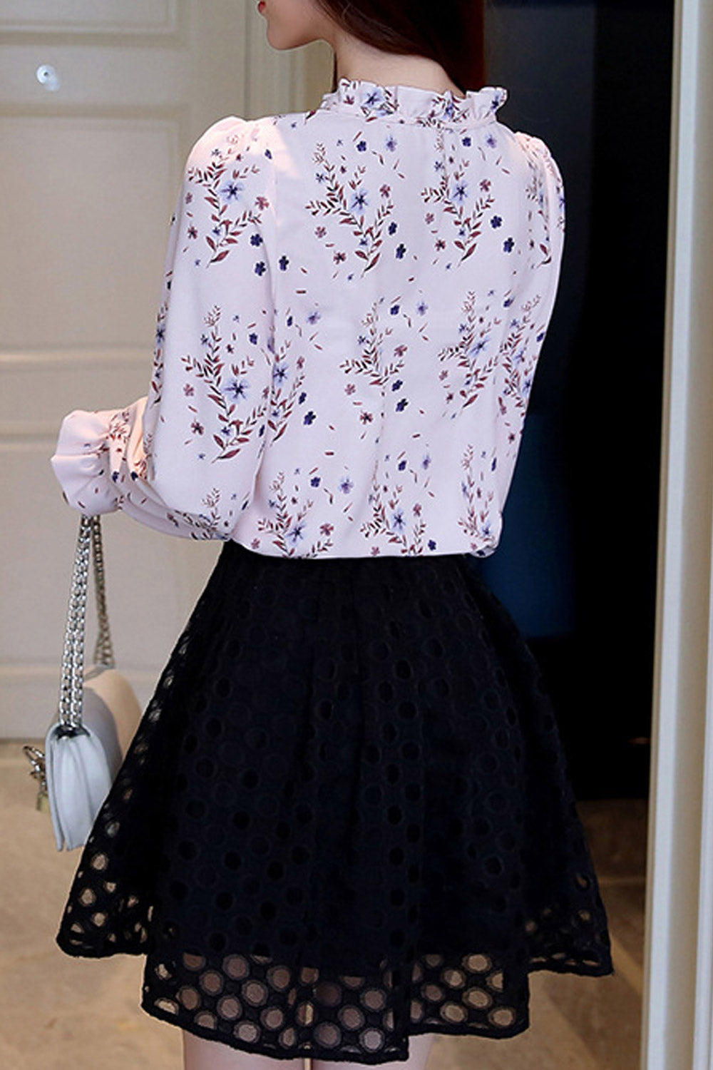 Women Thin Long Sleeve Beautiful Floral Printed Chiffon Loose Shirt