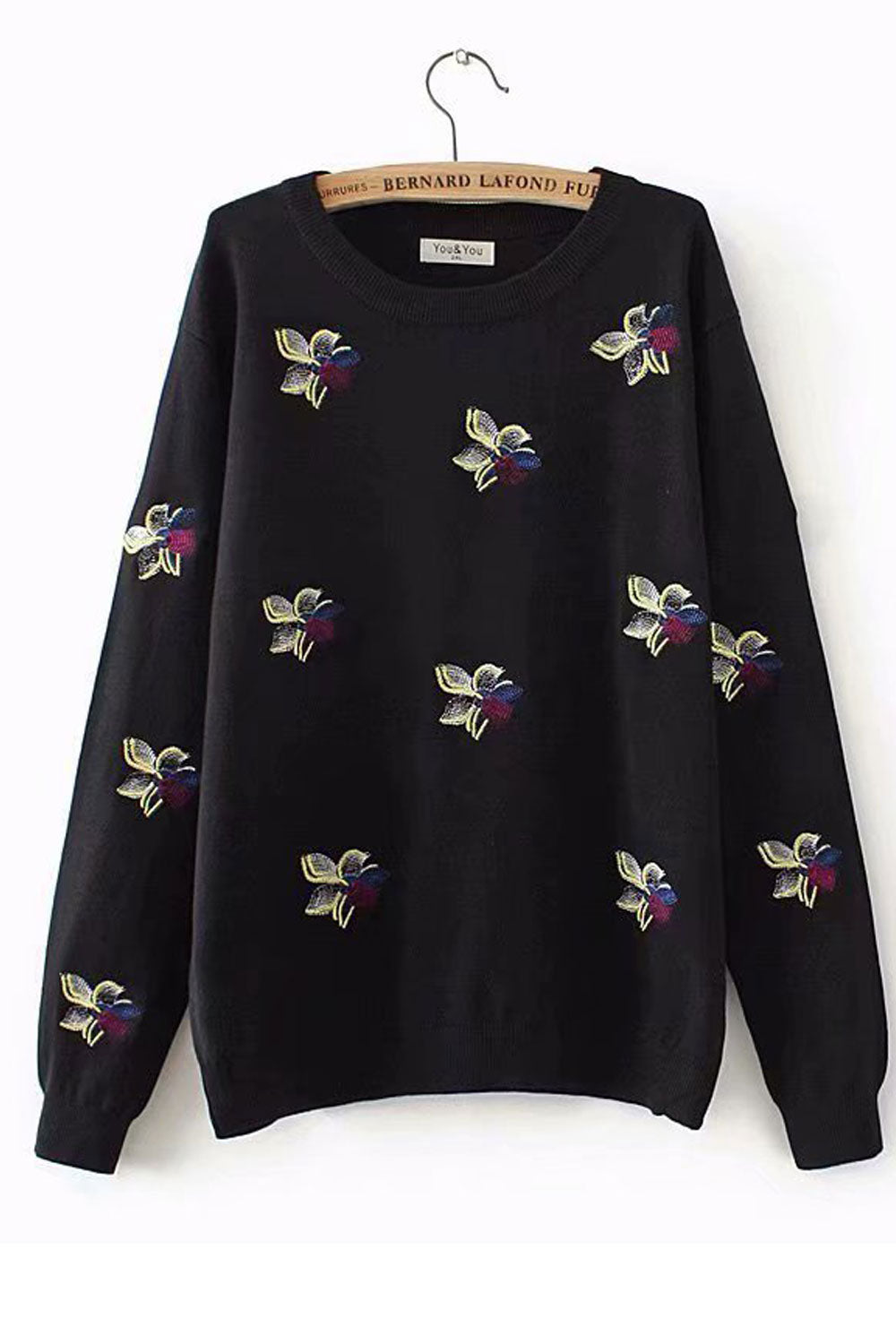 Women Lovely Printed Style Long Sleeve Round Neck Comfortable Sweater