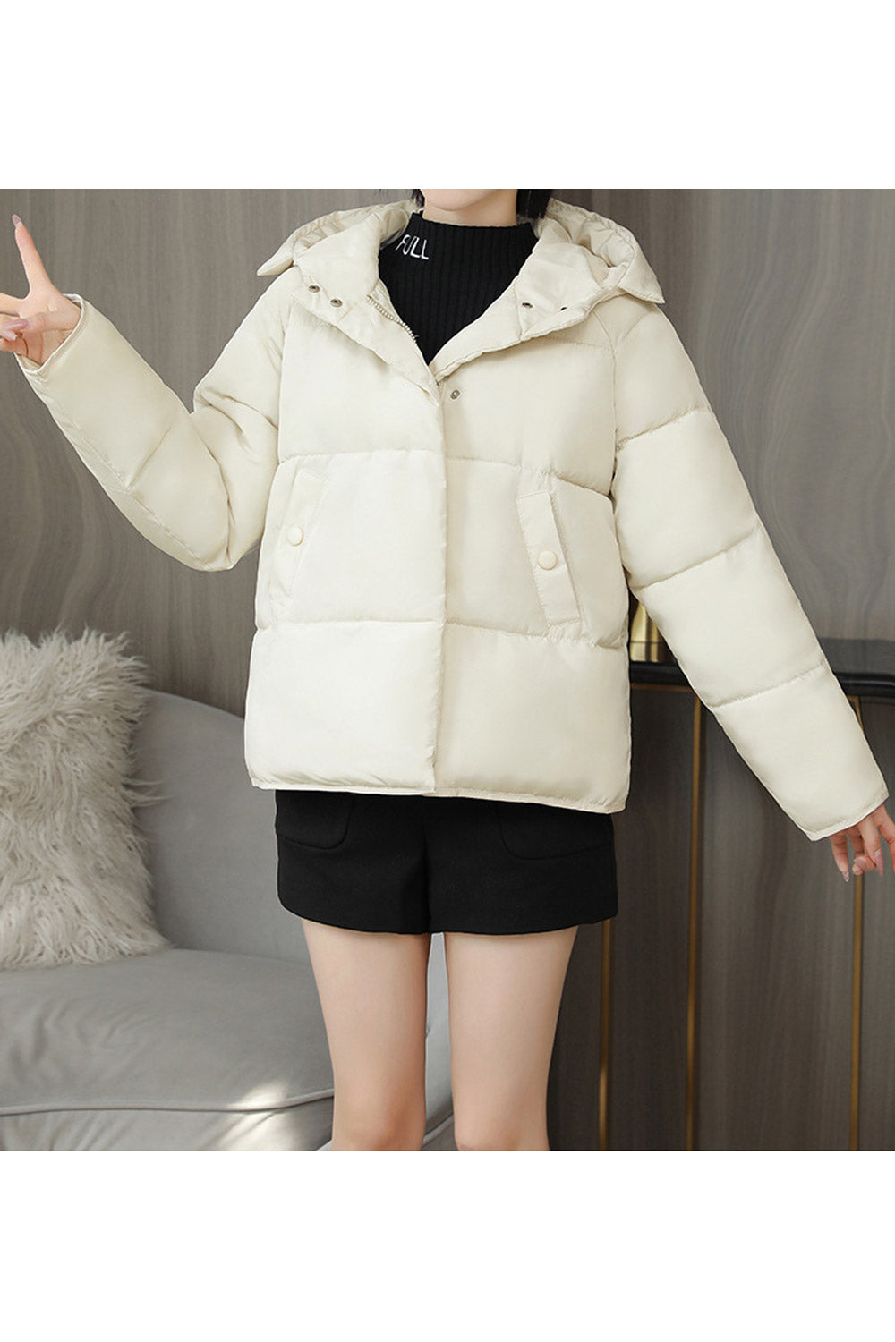 Women Winter Casual Hooded Neck Solid Pattern Zippr Closure Attractive Warm Padded Jacket