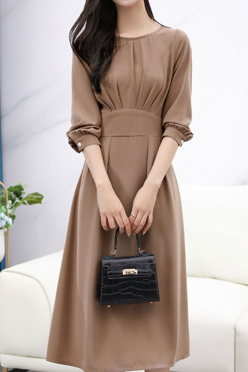 Women Solid Colored Long Sleeve Round Neck Thin Material Dress