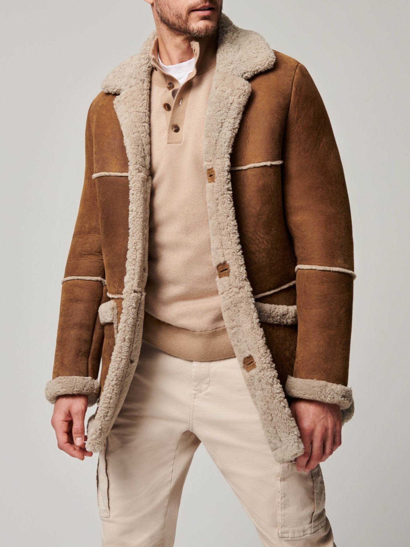 Men’s Mid-Length Sheepskin Coat – Fur-Lined Single-Breasted Winter Jacket with Patch Pockets