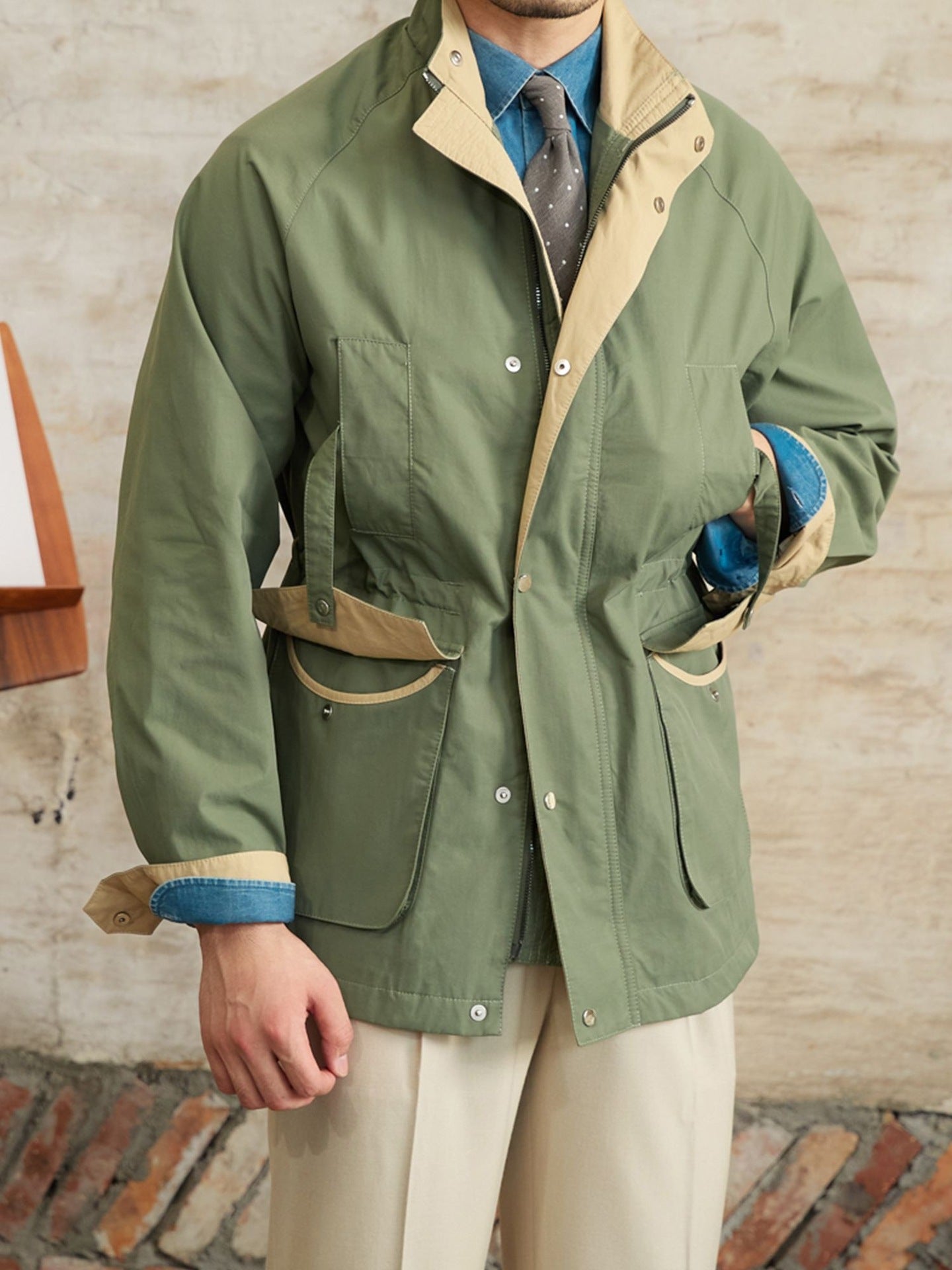Men’s Retro Windbreaker – Contrast Color Stand Collar Hunting Jacket for Autumn & Winter