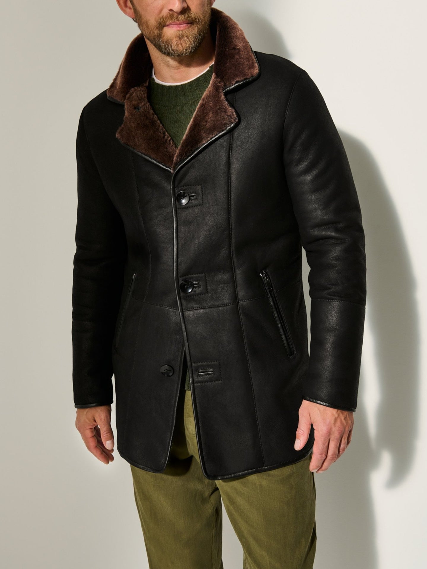 Men’s Lapel Mid-Length Leather Horn Button Coat