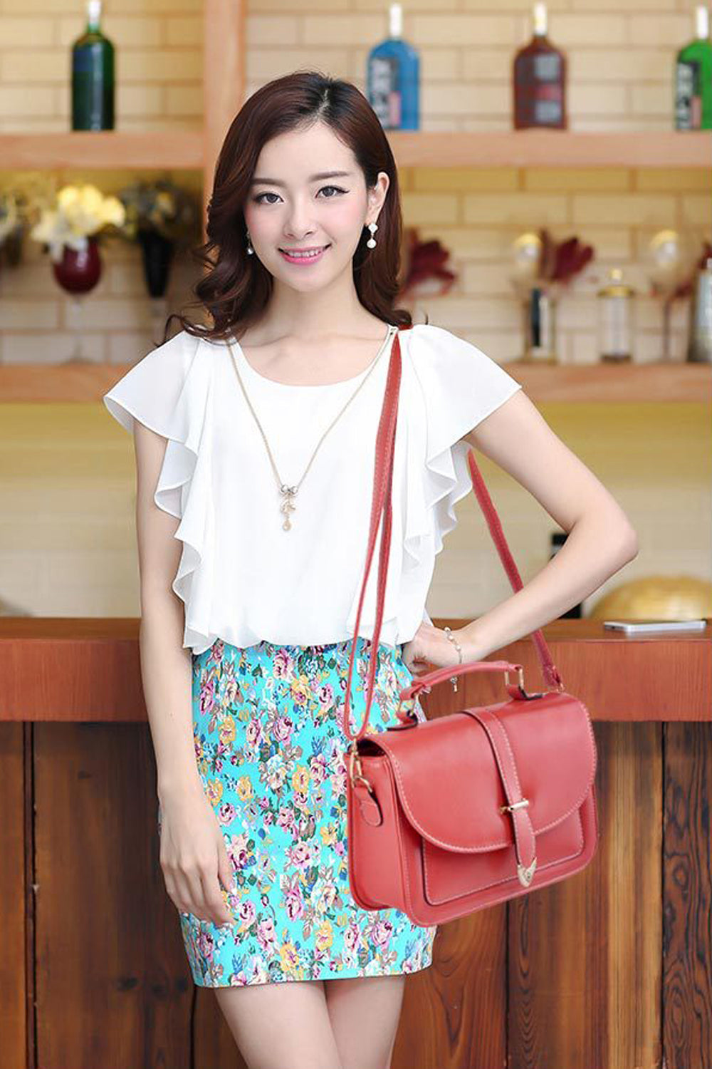 Women's  Decent Look Red Shoulder Handbag