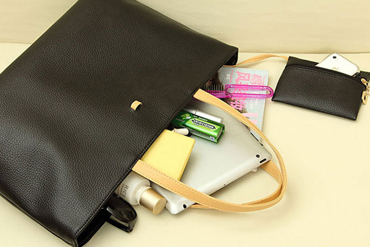 Decent Look Black Hand Bag With Small Purse