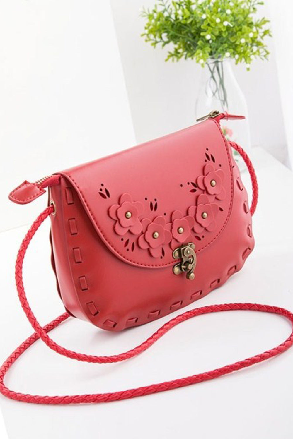 Women's High Quality Decent Look Small Designable Red Handbag Shoulder Bag