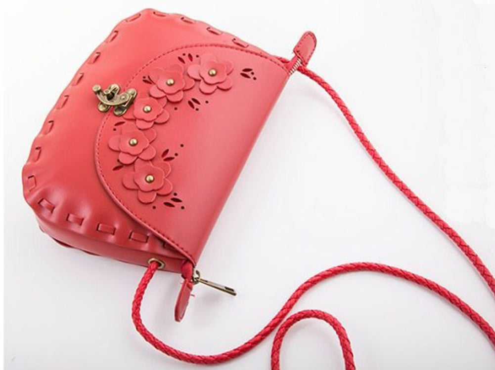 Women's High Quality Decent Look Small Designable Red Handbag Shoulder Bag