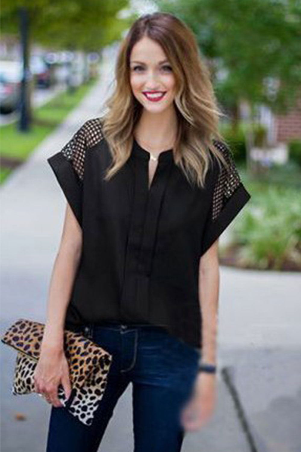 Women Loose Lace Decorated Sleeves Shirt Black
